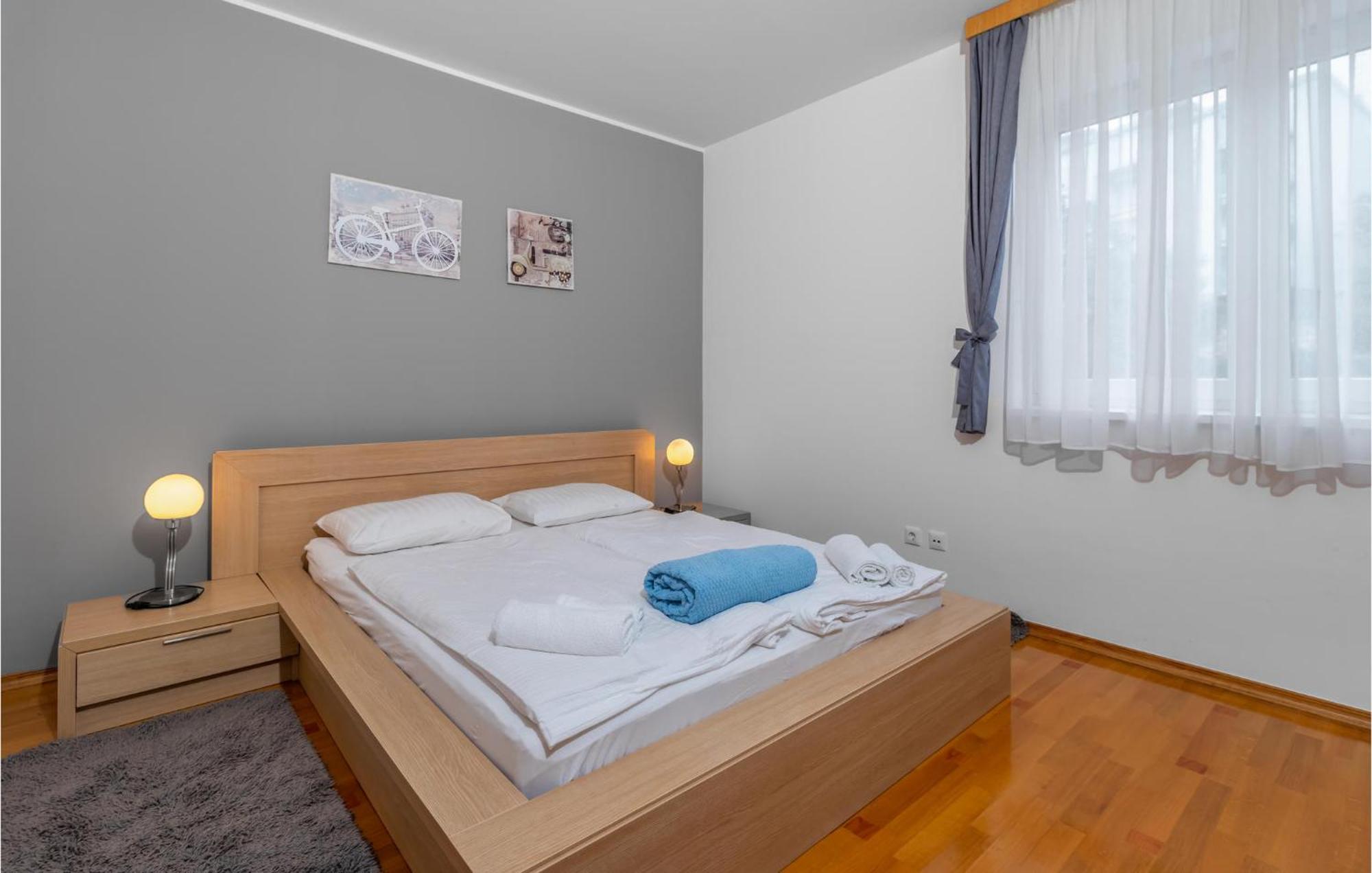 Lovely Apartment In Selce With House Sea View Eksteriør bilde